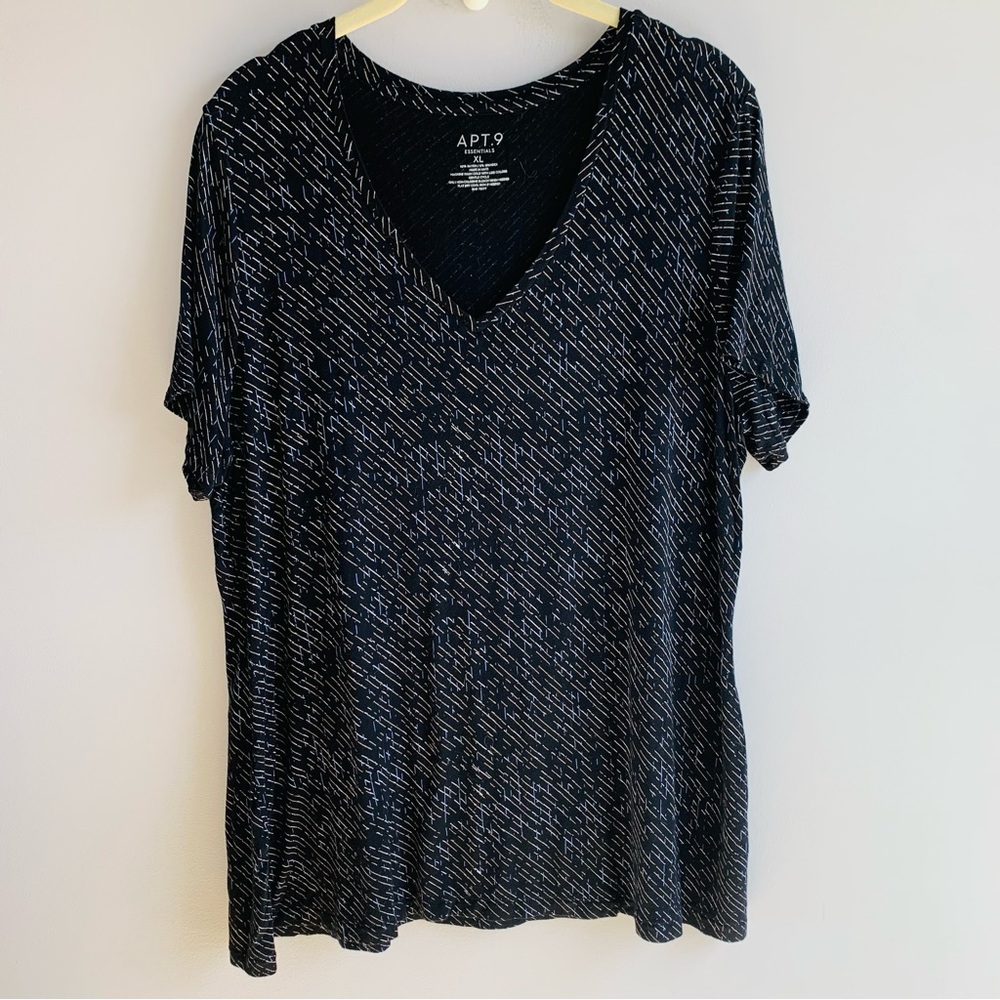 Knit Top Tee Black White Abstract Geometric V Neck Short Sleeve Stretch Work XL